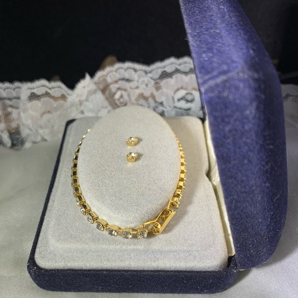 Gold Tone CZ Bracelet with Stud Earrings - Picture 2 of 3